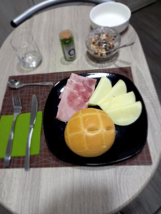 B&B Km 198 - Letto E Colazione Sorbara Exteriör bild